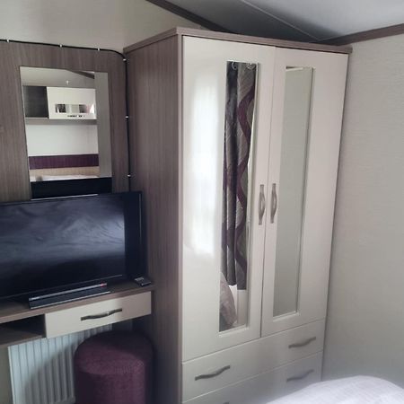 Hotel 8 Berth Deluxe Pg36 Chapel St. Leonards Exterior foto